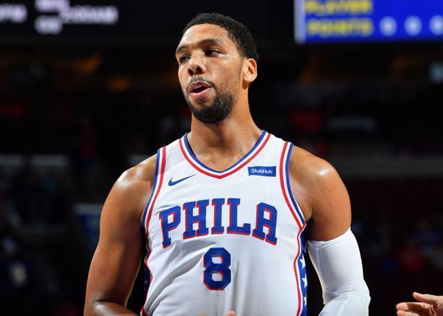 劳塔罗：齐沃拥抱我的次数比我老婆抱我的次数都多（劳塔罗打趣：齐沃抱我的次数比妻子还多）