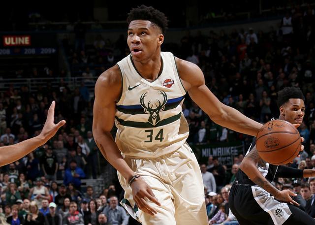 奇闻揭秘：巴西球星自掏腰包加盟中超，为追逐梦想付出数十万代价（巴西球星为圆梦自费数十万加盟中超）